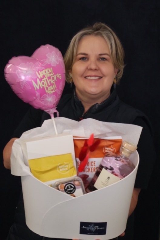 Real Gift Hamper | You're Gin-Credible order made by Amy's Flowers