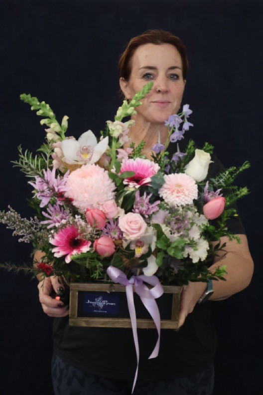 Real Crate | Bloom Box order made by Amy's Flowers
