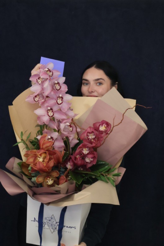 Real BEST BUY | Classy Cymbidium order made by Amy's Flowers