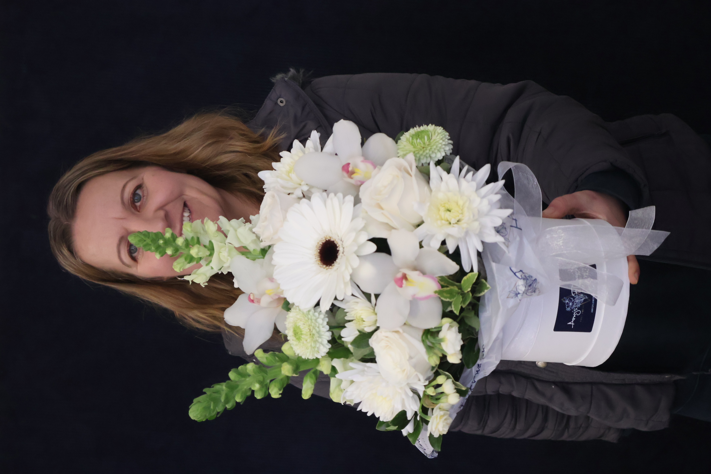 Real Hat Box | Thinking of You Small order made by Amy's Flowers