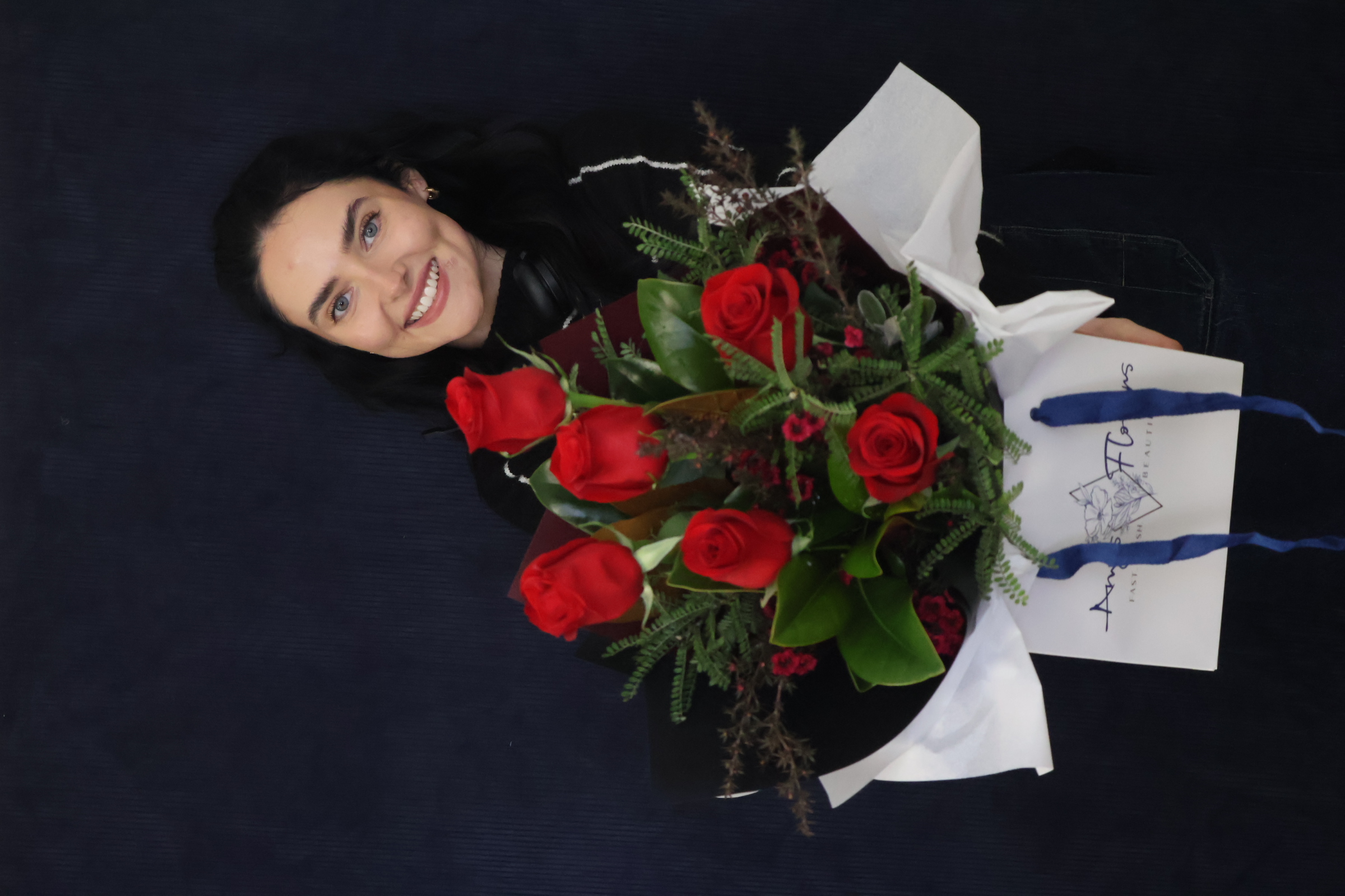 Recent Bouquet | Red Rose, 6 stems order