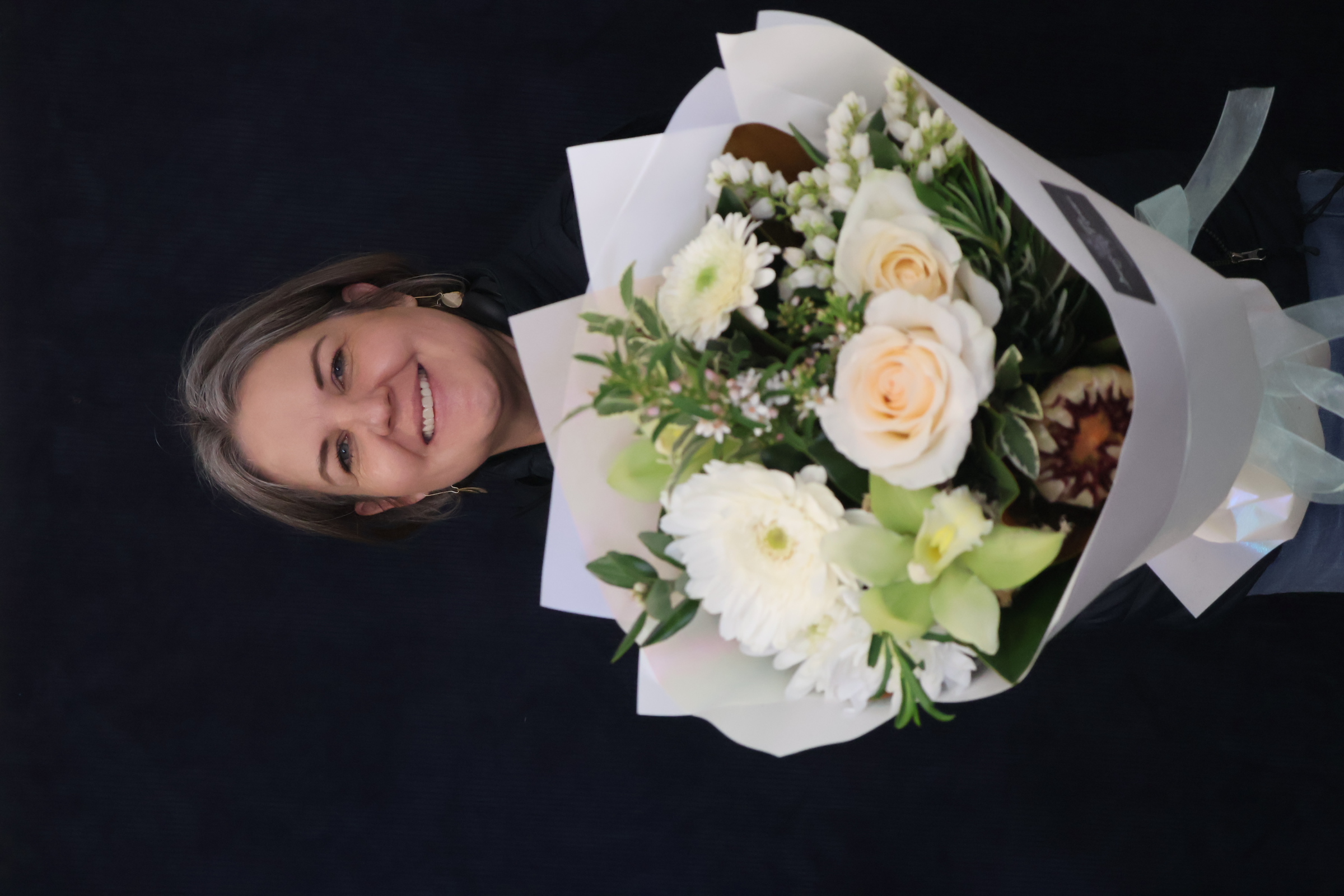 Real Bouquet | Classically Yours order made by Amy's Flowers