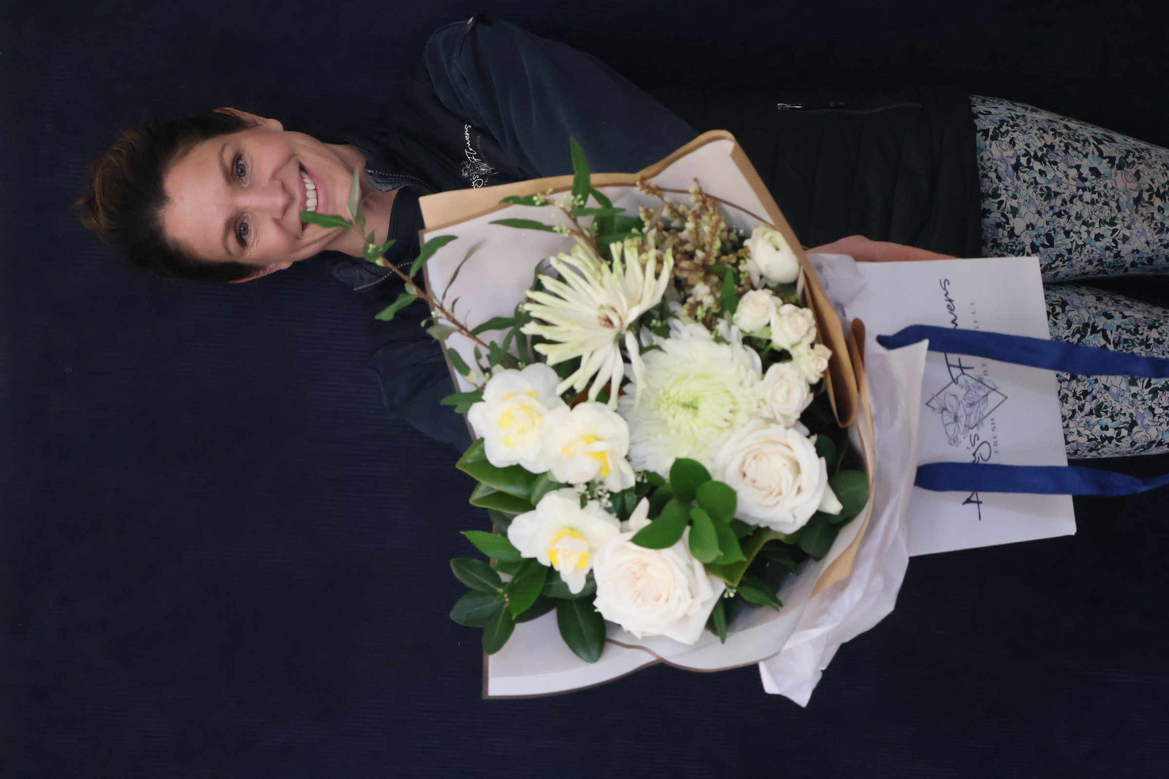 Real Bouquet | Classically Yours order made by Amy's Flowers