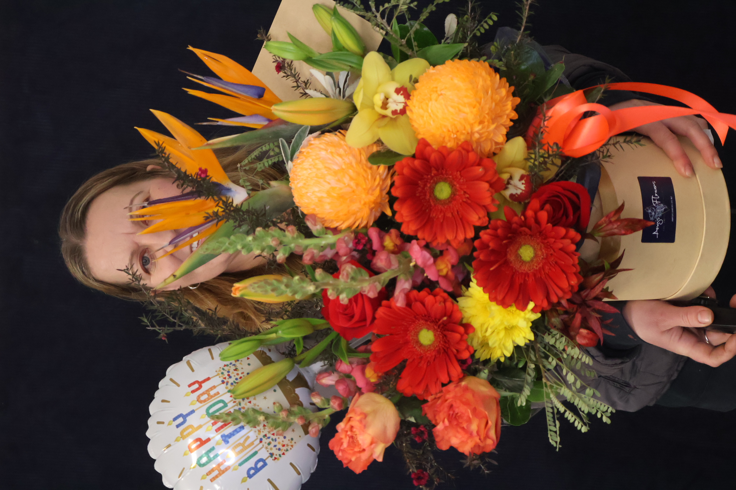 Real Hat Box | Sending Sunshine order made by Amy's Flowers