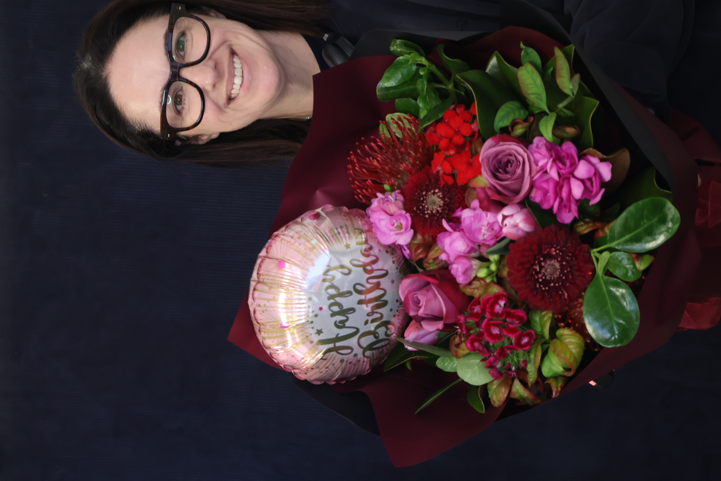 Real BEST BUY | Adore You - FREE BALLOON order made by Amy's Flowers