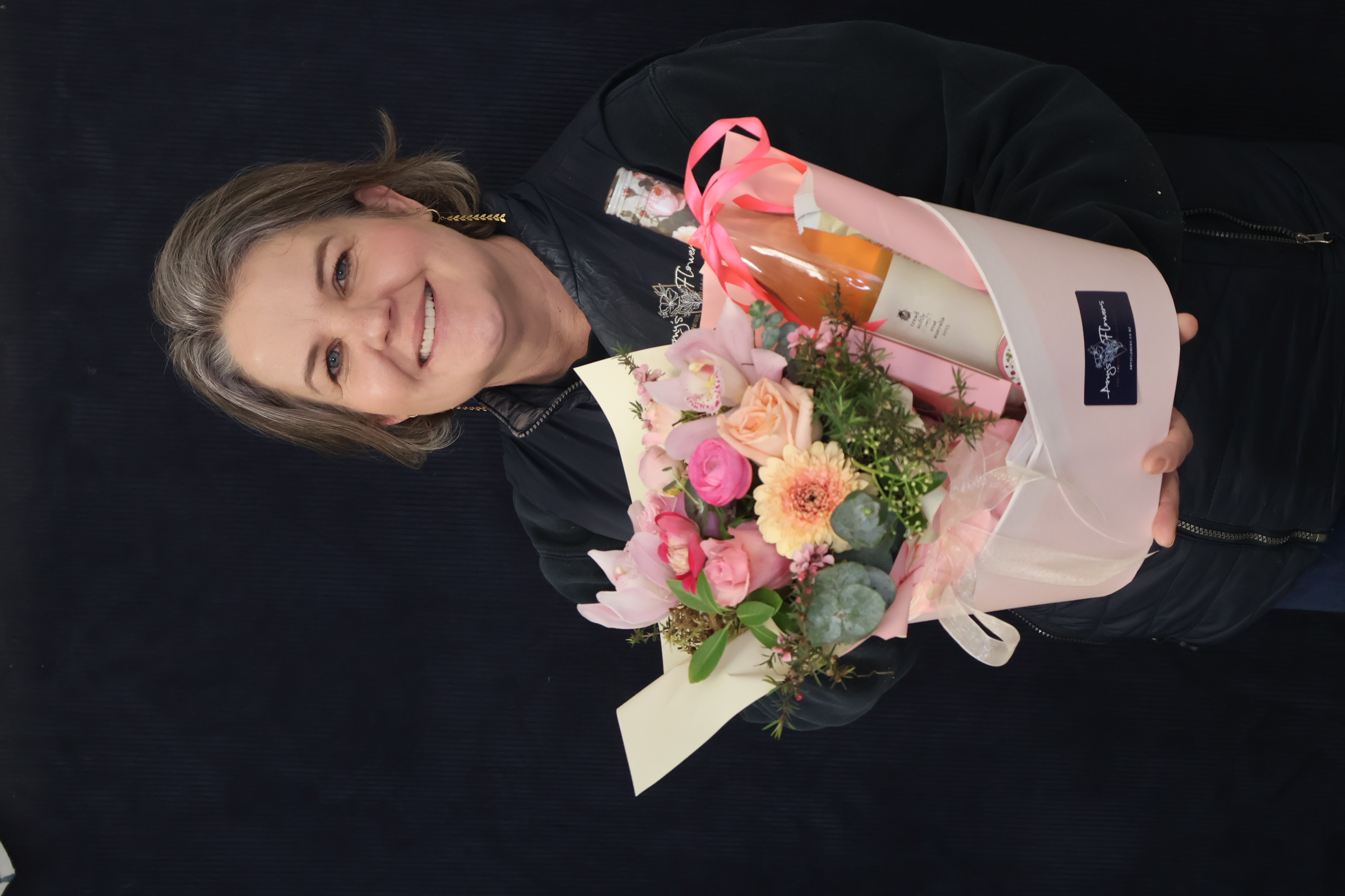 Real Gift Hamper Floral | Rosé all Day order made by Amy's Flowers