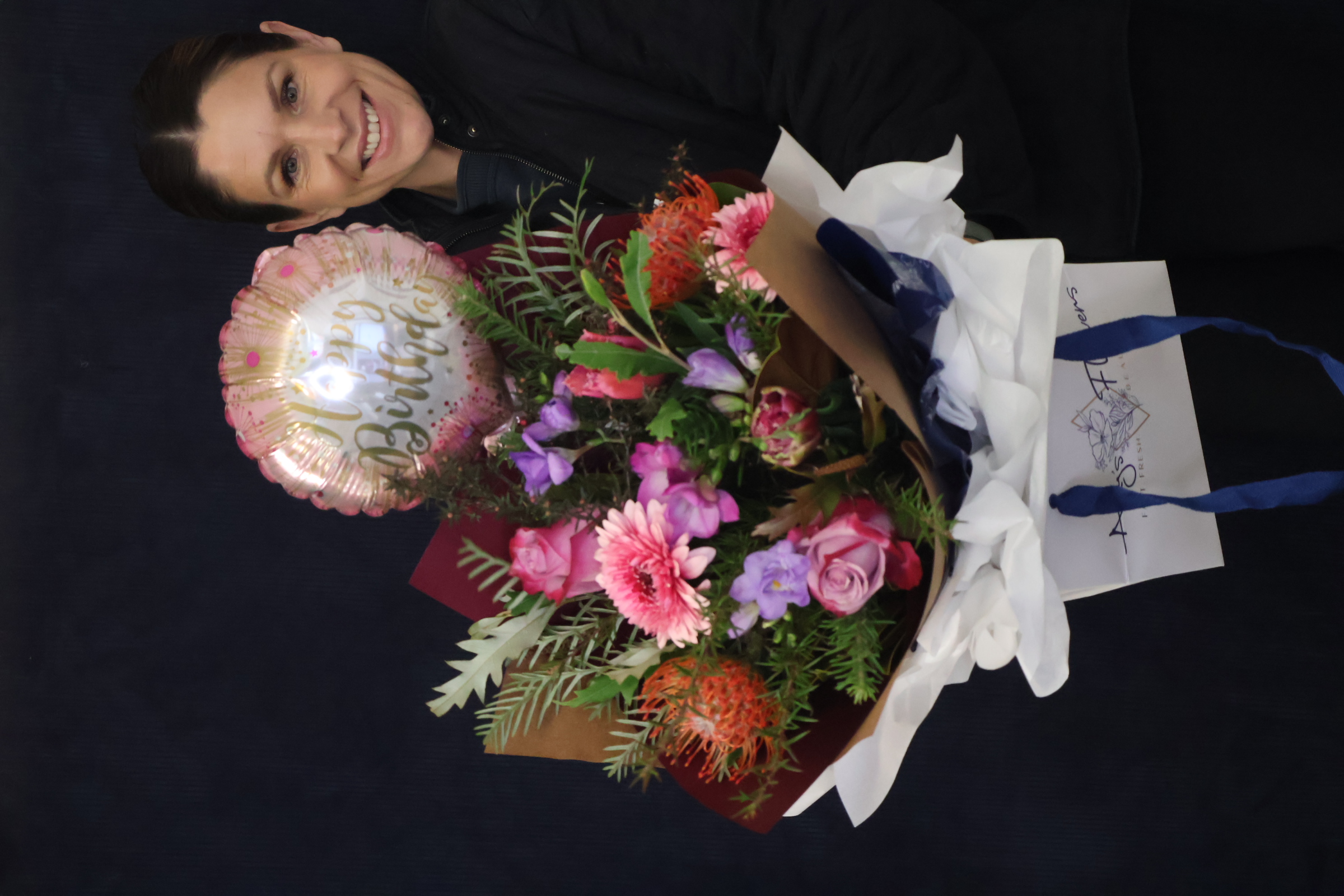 Real BEST BUY  | Adore You - FREE BALLOON order made by Amy's Flowers