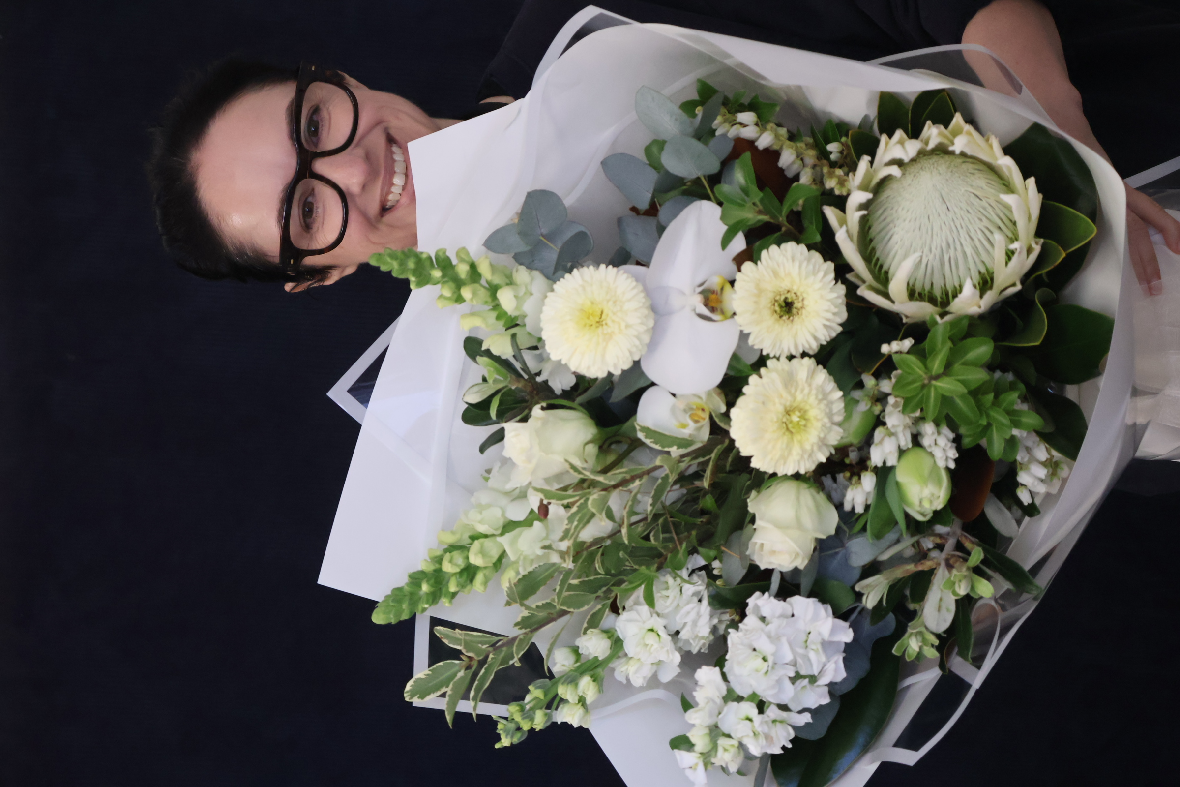 Real Bouquet | Classically Yours order made by Amy's Flowers