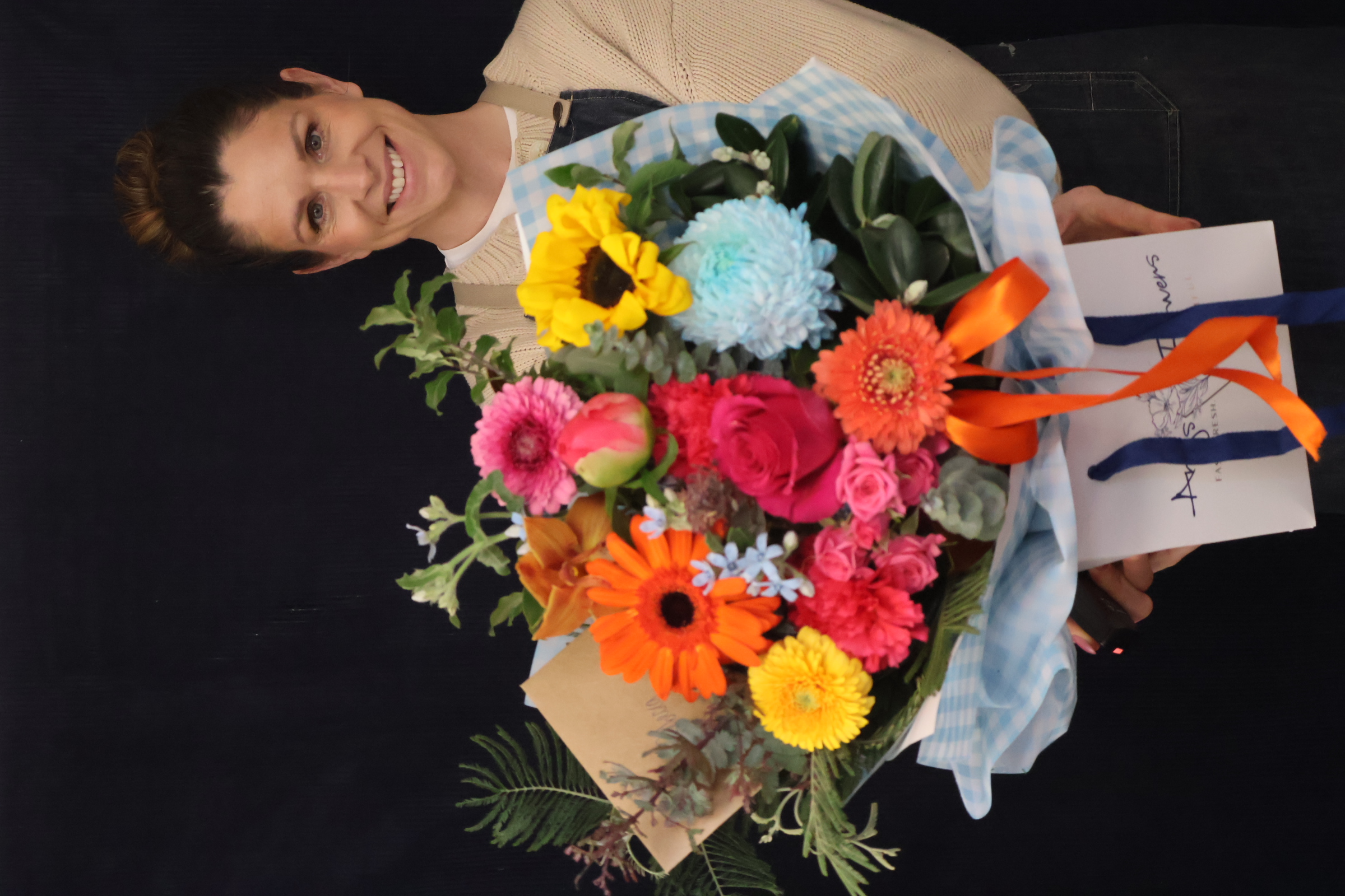 Real Bouquet | Happy Hour order made by Amy's Flowers