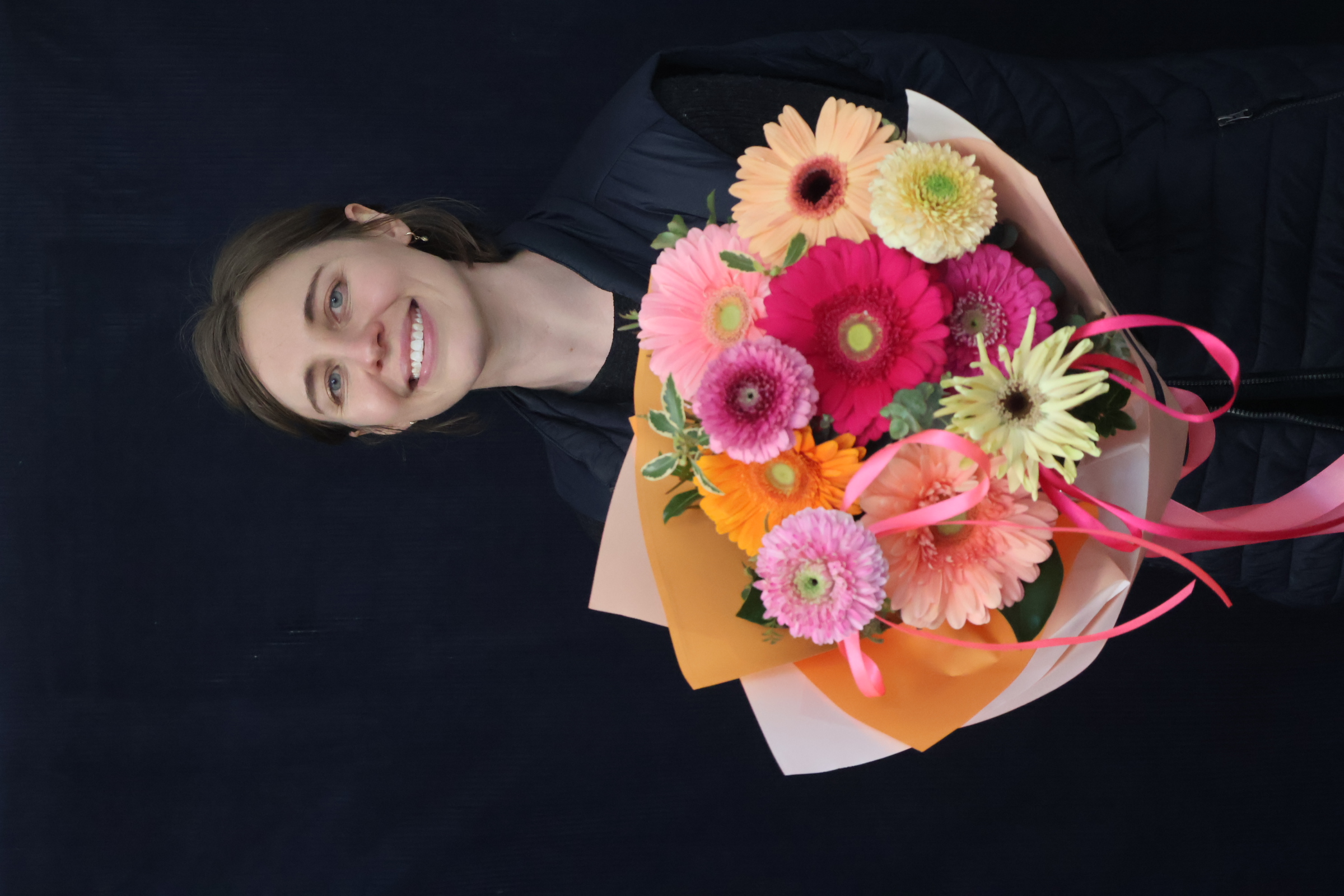 Real BEST BUY | Daisy Chain order made by Amy's Flowers