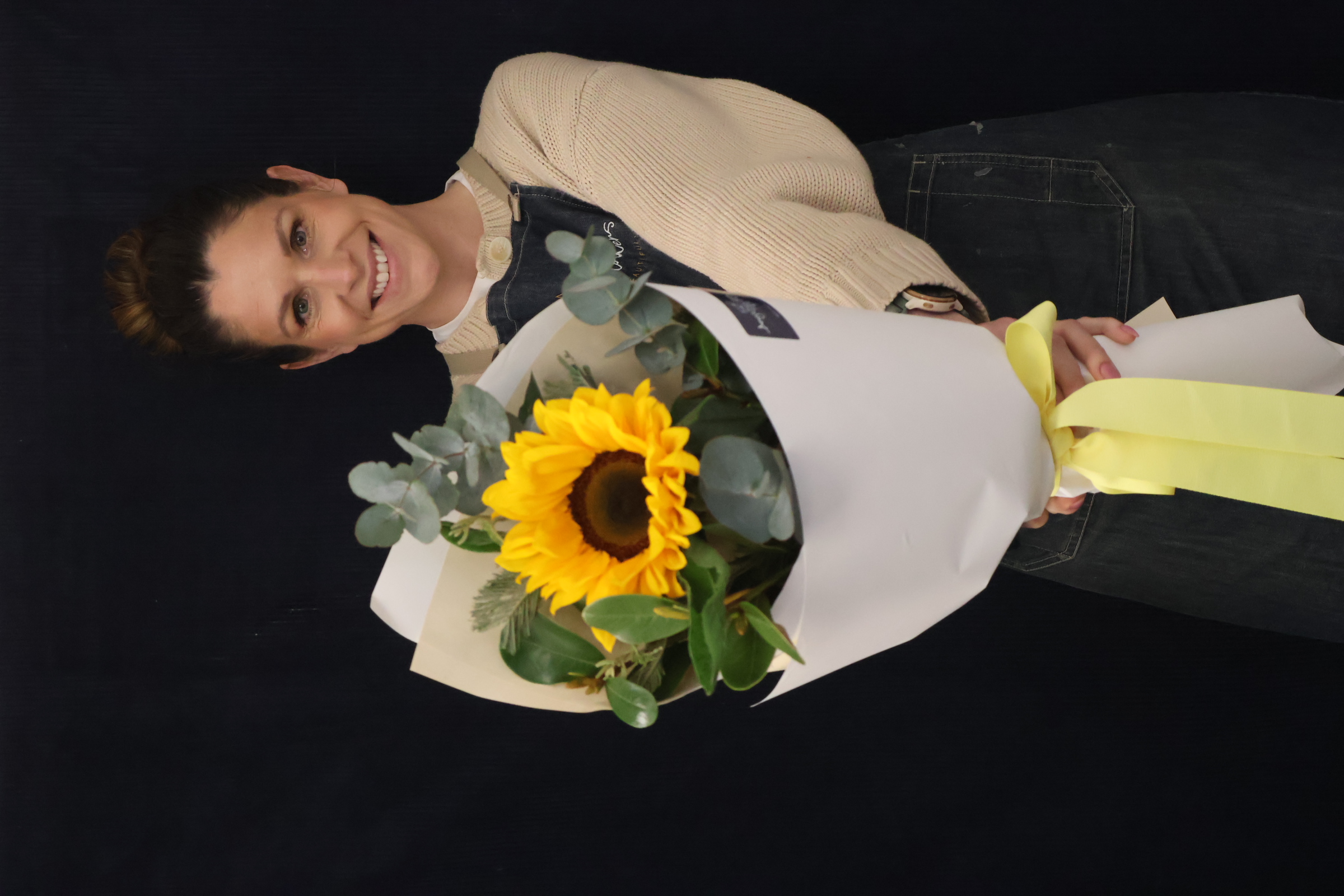 Real Bouquet | Sweet Sunflower order made by Amy's Flowers
