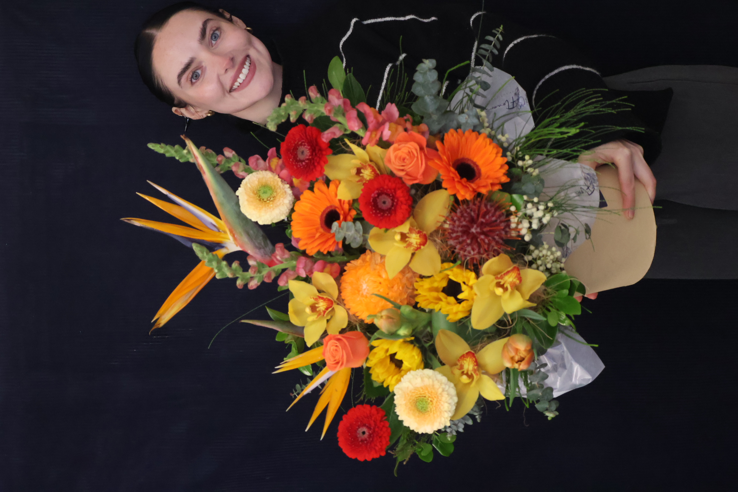 Real Hat Box | Sending Sunshine order made by Amy's Flowers