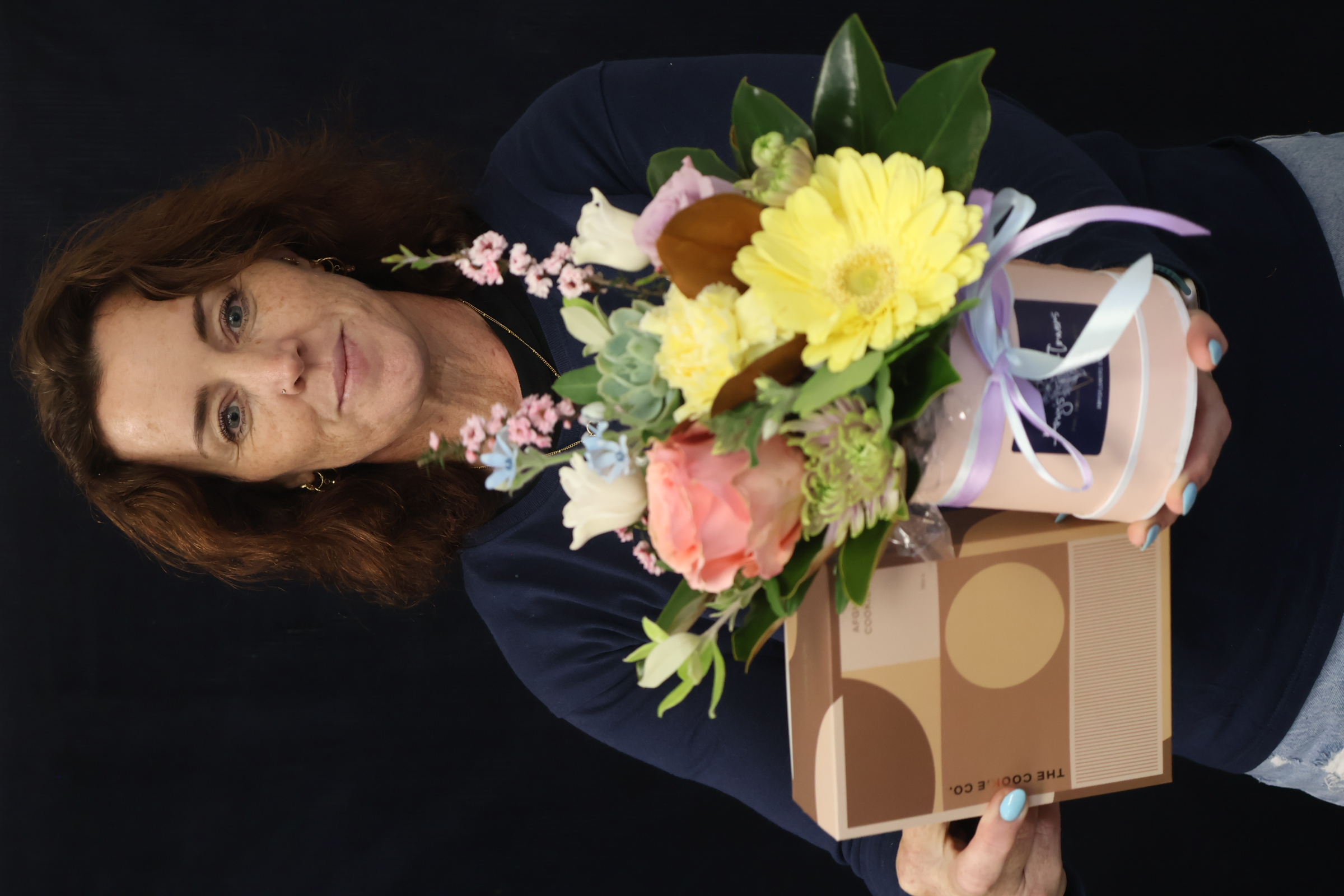 Real Hat Box | Cutie Pie order made by Amy's Flowers