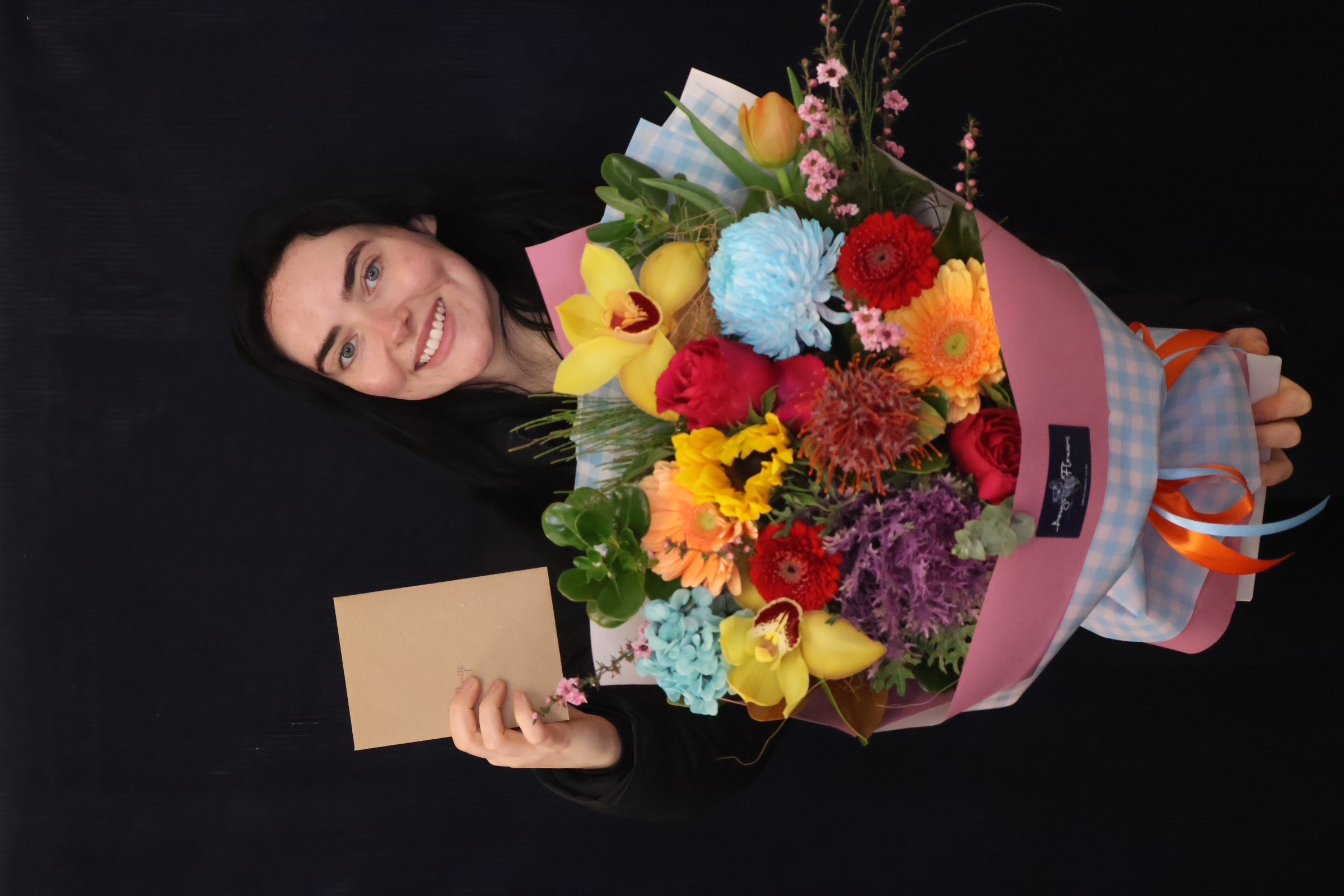 Real Bouquet | Happy Hour order made by Amy's Flowers